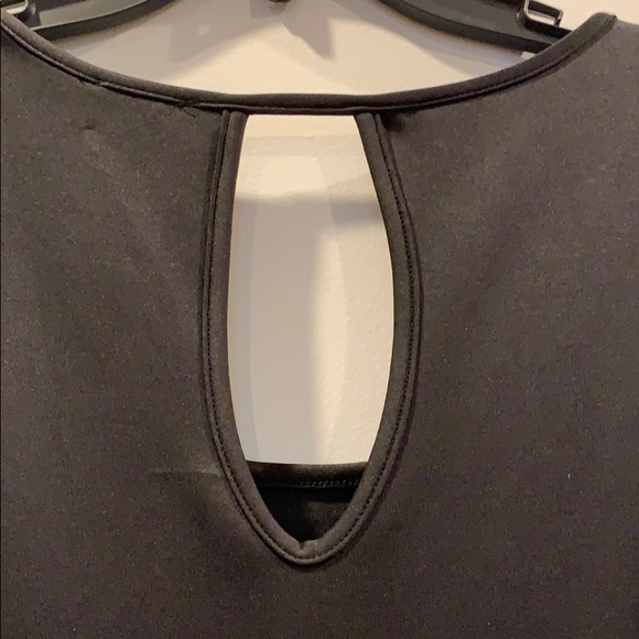 Black and white skater dress - Picture 6 of 6